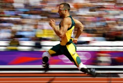 足球中国对韩国_足球中国对韩国直播