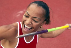 中国男足vs日本?中国男足对日本比赛视频?